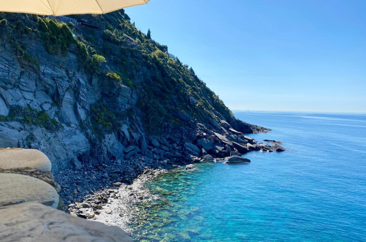 La Marina Tower Apartment With Private Sea View Terrace Vernazza Extérieur photo